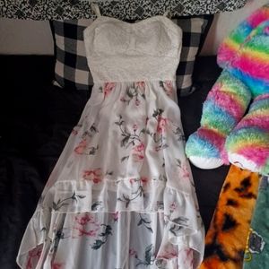 Medium flower dress
